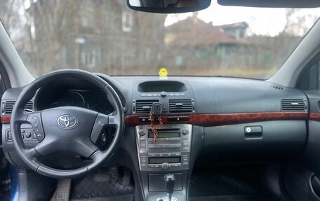 Toyota Avensis III рестайлинг, 2006 год, 799 999 рублей, 12 фотография