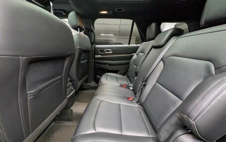 Ford Explorer VI, 2017 год, 3 197 000 рублей, 11 фотография