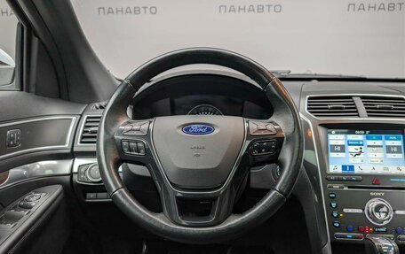 Ford Explorer VI, 2017 год, 3 197 000 рублей, 16 фотография