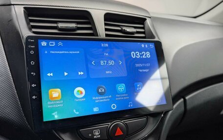 Hyundai Solaris II рестайлинг, 2011 год, 527 000 рублей, 14 фотография