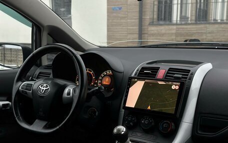 Toyota Auris II, 2010 год, 610 000 рублей, 8 фотография