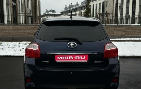 Toyota Auris II, 2010 год, 610 000 рублей, 5 фотография