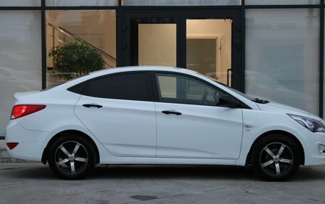 Hyundai Solaris II рестайлинг, 2016 год, 1 080 000 рублей, 8 фотография