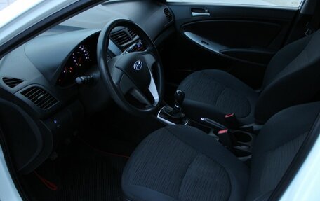 Hyundai Solaris II рестайлинг, 2016 год, 1 080 000 рублей, 16 фотография