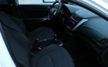 Hyundai Solaris II рестайлинг, 2016 год, 1 080 000 рублей, 17 фотография