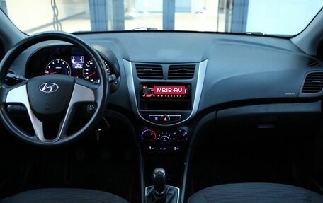 Hyundai Solaris II рестайлинг, 2016 год, 1 080 000 рублей, 18 фотография