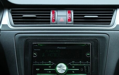 Skoda Rapid I, 2014 год, 1 070 000 рублей, 18 фотография