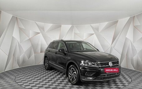 Volkswagen Tiguan II, 2018 год, 2 095 000 рублей, 3 фотография