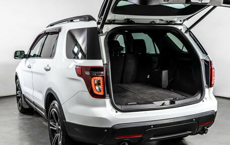 Ford Explorer VI, 2013 год, 1 830 000 рублей, 9 фотография