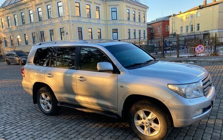 Toyota Land Cruiser 200, 2011 год, 2 750 000 рублей, 5 фотография