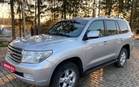 Toyota Land Cruiser 200, 2011 год, 2 750 000 рублей, 6 фотография