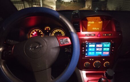 Opel Zafira B, 2007 год, 530 000 рублей, 4 фотография