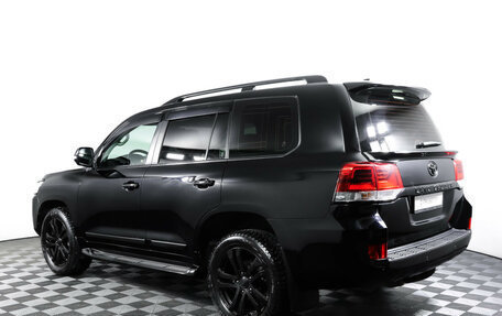 Toyota Land Cruiser 200, 2018 год, 7 490 000 рублей, 7 фотография