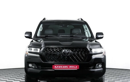 Toyota Land Cruiser 200, 2018 год, 7 490 000 рублей, 2 фотография