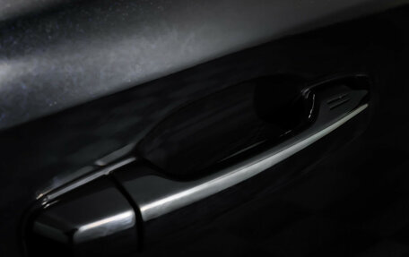 Toyota Land Cruiser 200, 2018 год, 7 490 000 рублей, 29 фотография