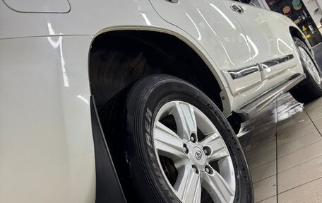 Toyota Land Cruiser 200, 2012 год, 4 200 000 рублей, 2 фотография