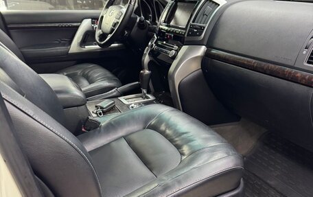 Toyota Land Cruiser 200, 2012 год, 4 200 000 рублей, 6 фотография