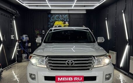 Toyota Land Cruiser 200, 2012 год, 4 200 000 рублей, 17 фотография