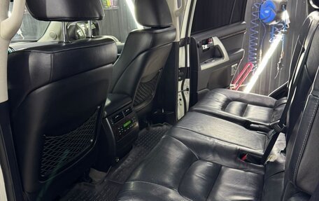 Toyota Land Cruiser 200, 2012 год, 4 200 000 рублей, 9 фотография