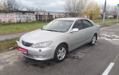 Toyota Camry V40, 2005 год, 1 500 000 рублей, 1 фотография