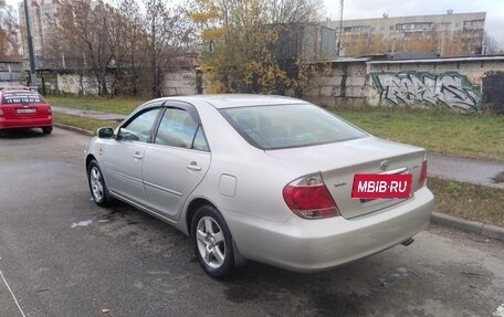 Toyota Camry V40, 2005 год, 1 500 000 рублей, 3 фотография