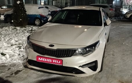 KIA Optima IV, 2019 год, 1 590 000 рублей, 1 фотография