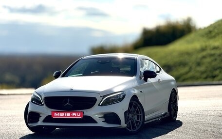 Mercedes-Benz C-Класс AMG, 2019 год, 5 400 000 рублей, 1 фотография