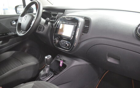 Renault Kaptur I рестайлинг, 2018 год, 1 640 000 рублей, 7 фотография
