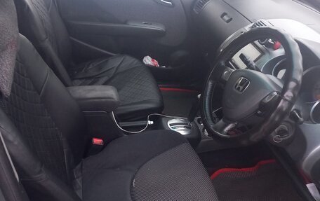 Honda Fit III, 2003 год, 315 000 рублей, 7 фотография