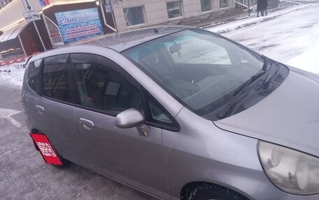 Honda Fit III, 2003 год, 315 000 рублей, 1 фотография
