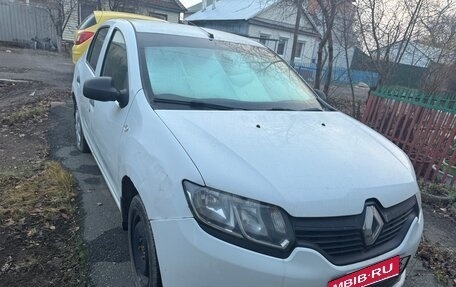 Renault Logan II, 2016 год, 380 000 рублей, 1 фотография