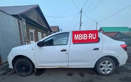 Renault Logan II, 2016 год, 380 000 рублей, 5 фотография