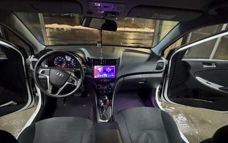 Hyundai Solaris II рестайлинг, 2016 год, 1 100 000 рублей, 7 фотография