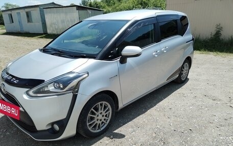 Toyota Sienta II, 2017 год, 1 250 000 рублей, 2 фотография