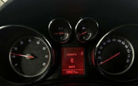 Opel Astra J, 2012 год, 670 000 рублей, 11 фотография