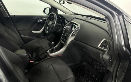 Opel Astra J, 2012 год, 670 000 рублей, 14 фотография