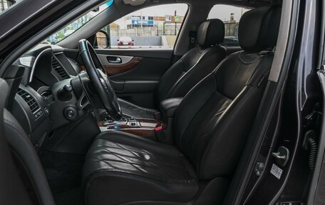 Infiniti QX70, 2016 год, 2 749 000 рублей, 9 фотография