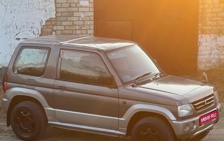 Mitsubishi Pajero Mini II, 2002 год, 290 000 рублей, 1 фотография