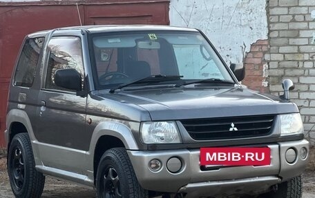 Mitsubishi Pajero Mini II, 2002 год, 290 000 рублей, 2 фотография