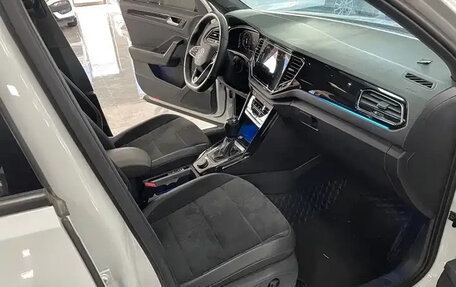 Volkswagen T-Roc I, 2022 год, 1 591 111 рублей, 11 фотография