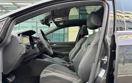 Volkswagen Golf VIII, 2021 год, 1 422 000 рублей, 17 фотография