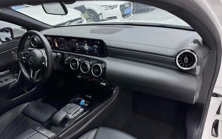 Mercedes-Benz A-Класс, 2022 год, 2 149 468 рублей, 10 фотография