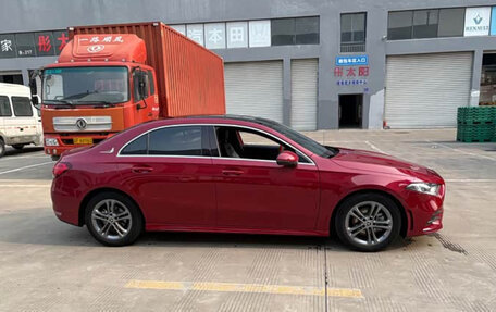 Mercedes-Benz A-Класс, 2021 год, 1 500 000 рублей, 4 фотография