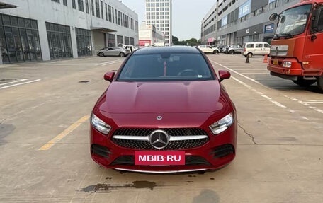 Mercedes-Benz A-Класс, 2021 год, 1 500 000 рублей, 2 фотография