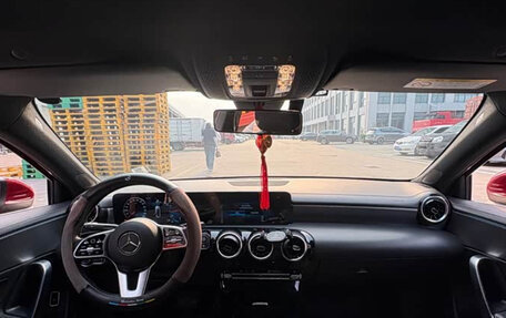 Mercedes-Benz A-Класс, 2021 год, 1 500 000 рублей, 10 фотография