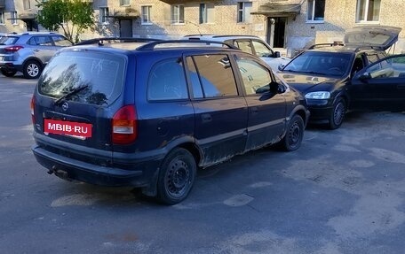 Opel Zafira A рестайлинг, 2001 год, 205 000 рублей, 4 фотография