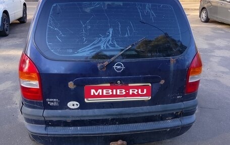 Opel Zafira A рестайлинг, 2001 год, 205 000 рублей, 5 фотография