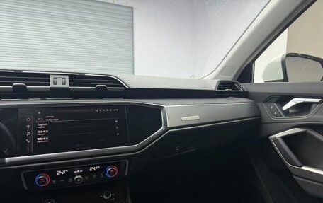 Audi Q3, 2022 год, 2 098 500 рублей, 12 фотография