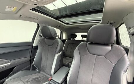 Audi Q3, 2022 год, 2 098 500 рублей, 16 фотография