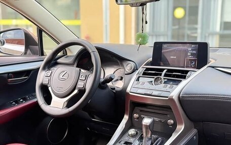 Lexus NX I, 2021 год, 2 550 000 рублей, 7 фотография